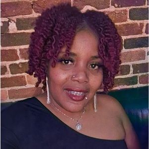 Meet your Posher, Kisha